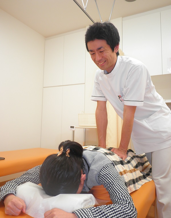 ひろ鍼灸整骨院　施術1